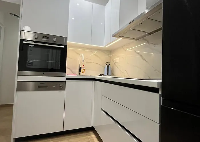 Luxury Alba - Located Split